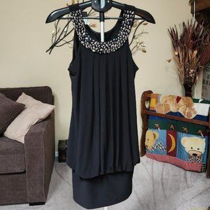 Bisou Bisou sz 6 beaded neckline black dress